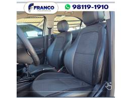 CHEVROLET - ONIX - 2017/2018 - Branca - Sob Consulta