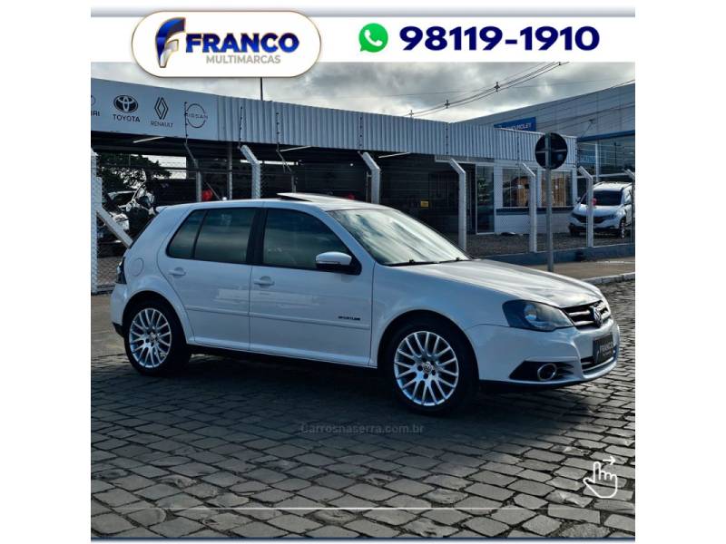 VOLKSWAGEN - GOLF - 2013/2014 - Branca - Sob Consulta