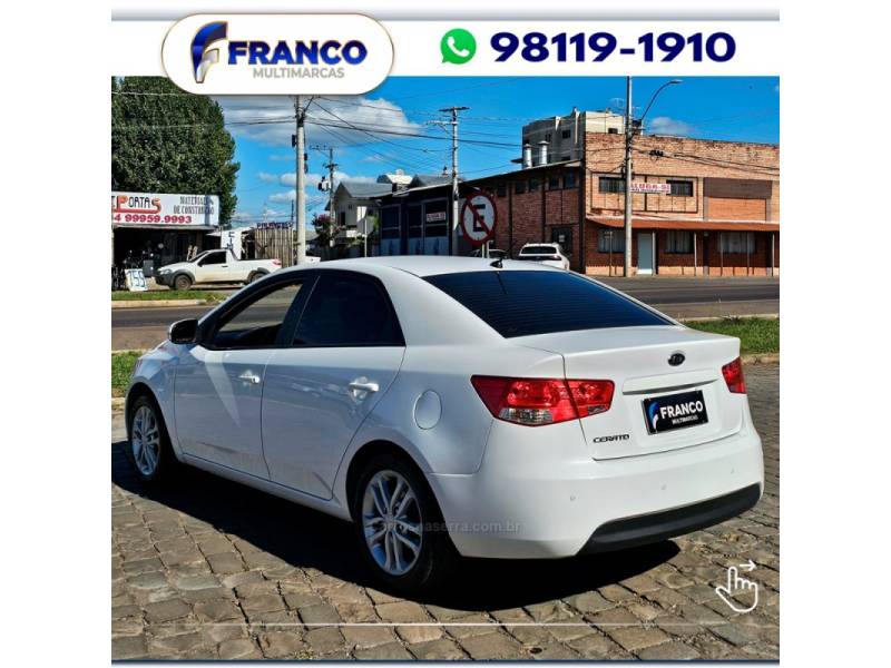 KIA MOTORS - CERATO - 2011/2011 - Branca - Sob Consulta