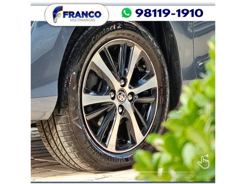 TOYOTA - YARIS - 2019/2019 - Azul - Sob Consulta