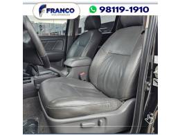 TOYOTA - HILUX - 2013/2013 - Preta - Sob Consulta