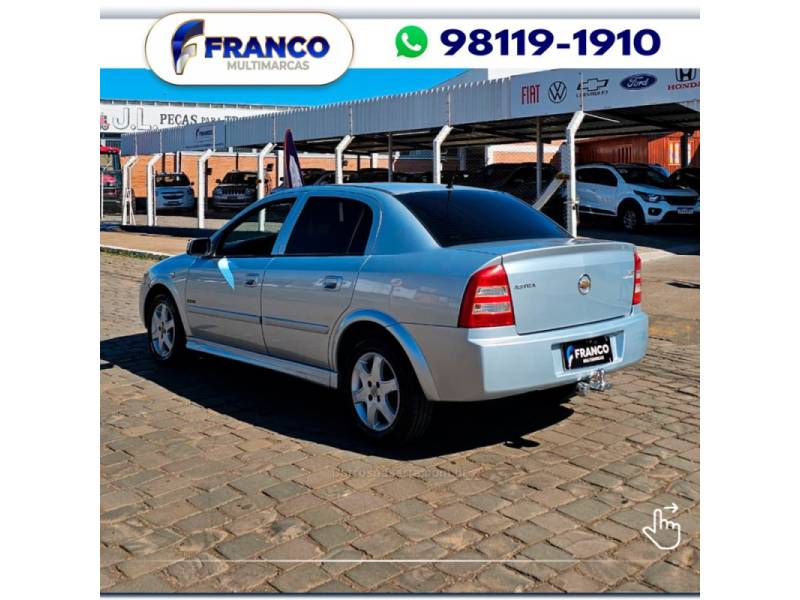 CHEVROLET - ASTRA - 2008/2009 - Prata - Sob Consulta