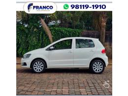 VOLKSWAGEN - FOX - 2014/2015 - Branca - Sob Consulta