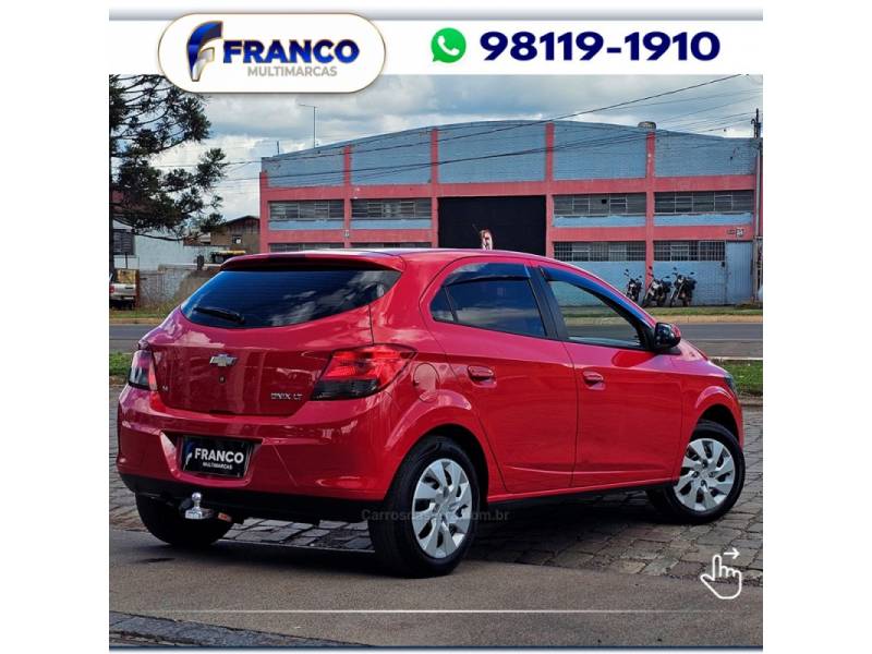 CHEVROLET - ONIX - 2013/2014 - Vermelha - Sob Consulta