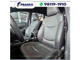 TOYOTA - COROLLA - 2021/2022 - Branca - Sob Consulta