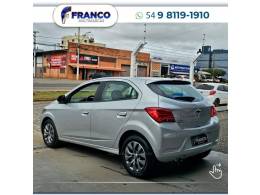 CHEVROLET - ONIX - 2020/2021 - Prata - Sob Consulta