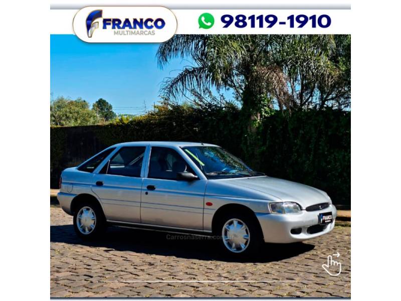FORD - ESCORT - 1999/2000 - Prata - Sob Consulta