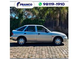 FORD - ESCORT - 1999/2000 - Prata - Sob Consulta