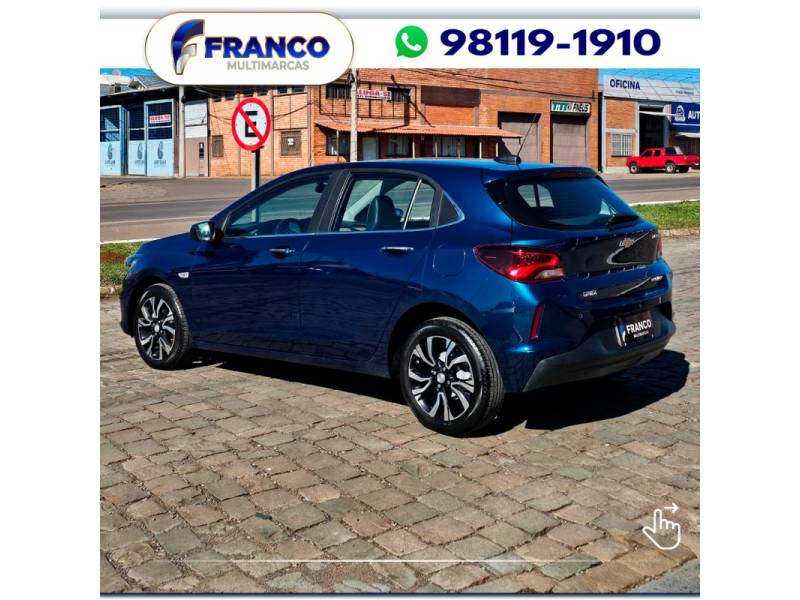 CHEVROLET - ONIX - 2022/2023 - Azul - Sob Consulta