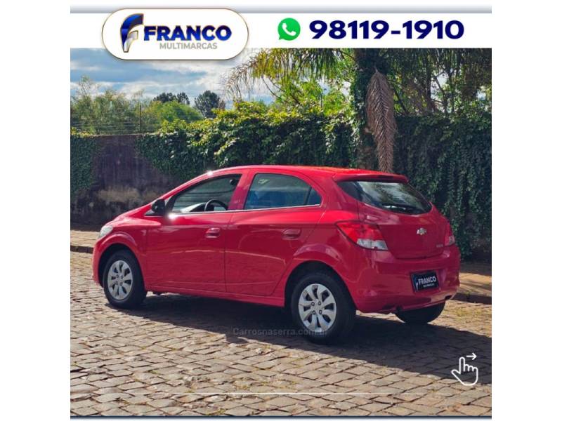 CHEVROLET - ONIX - 2014/2015 - Vermelha - Sob Consulta