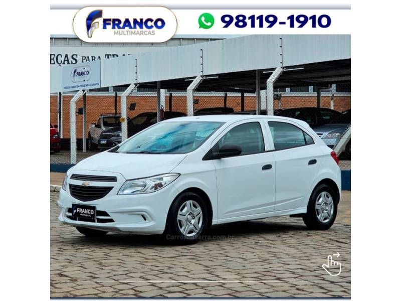 CHEVROLET - ONIX - 2016/2017 - Branca - Sob Consulta