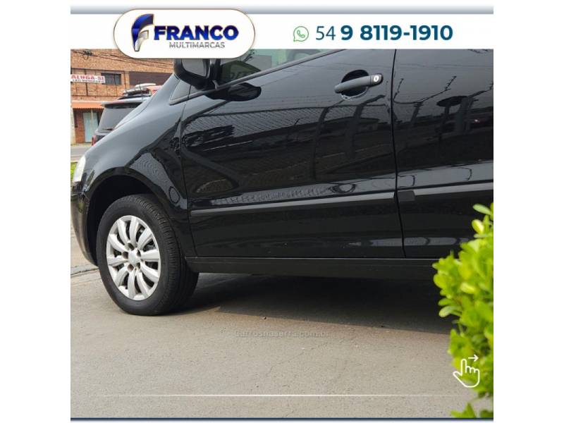 VOLKSWAGEN - FOX - 2008/2009 - Preta - Sob Consulta