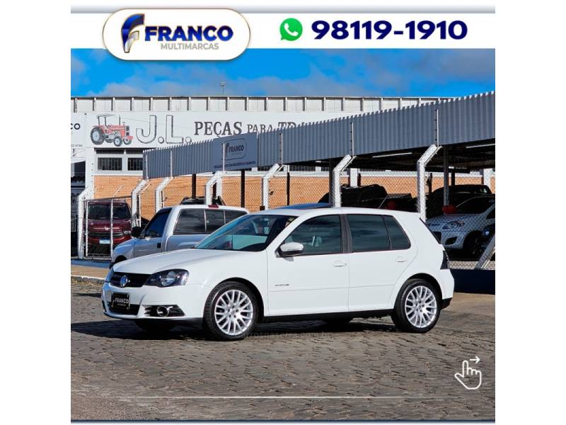 VOLKSWAGEN - GOLF - 2013/2014 - Branca - Sob Consulta