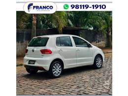 VOLKSWAGEN - FOX - 2014/2015 - Branca - Sob Consulta