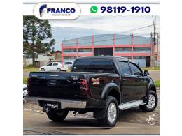 TOYOTA - HILUX - 2013/2013 - Preta - Sob Consulta