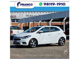 CHEVROLET - ONIX - 2017/2018 - Branca - Sob Consulta