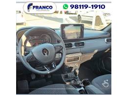 RENAULT - OROCH - 2023/2024 - Branca - Sob Consulta