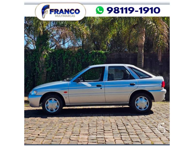 FORD - ESCORT - 1999/2000 - Prata - Sob Consulta