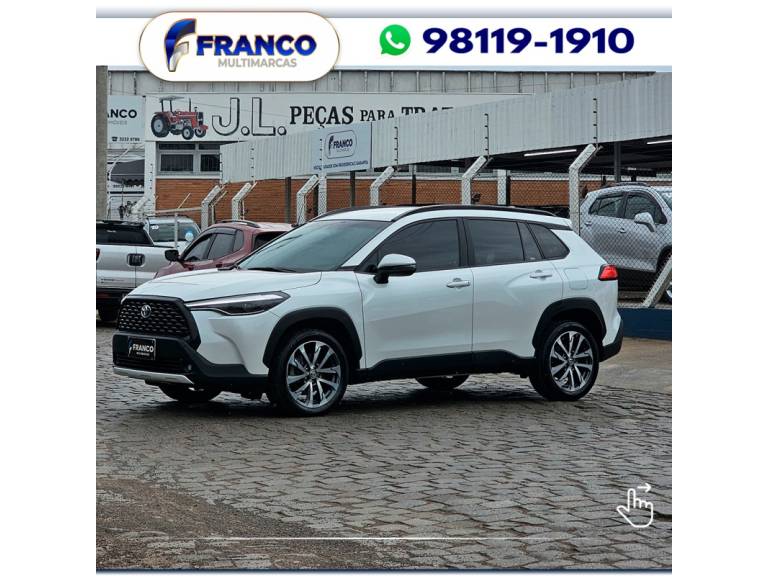 TOYOTA - COROLLA - 2021/2022 - Branca - Sob Consulta