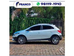 CHEVROLET - ONIX - 2017/2018 - Prata - Sob Consulta