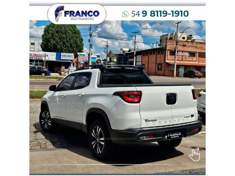 FIAT - TORO - 2023/2024 - Branca - Sob Consulta