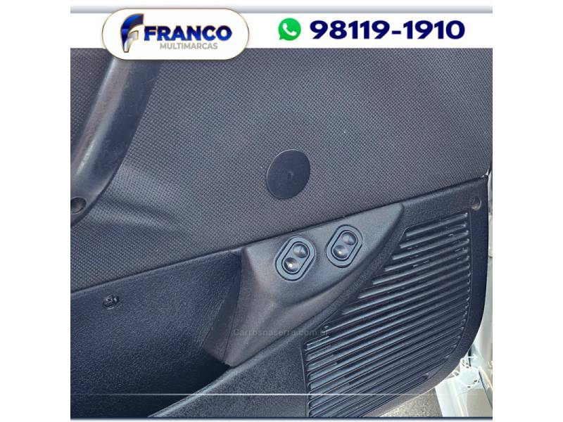 CHEVROLET - CLASSIC - 2005/2005 - Branca - Sob Consulta