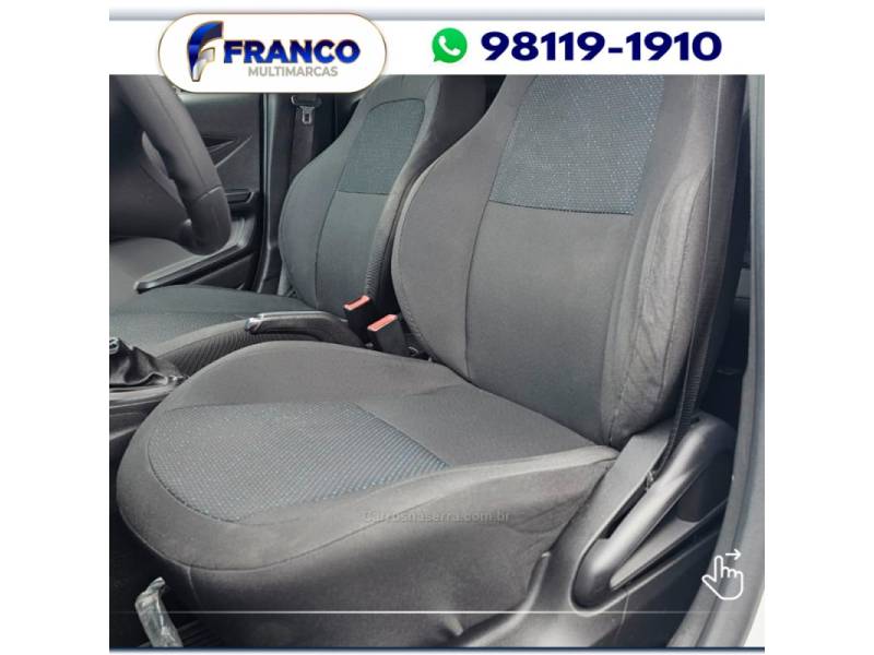 CHEVROLET - ONIX - 2016/2017 - Branca - Sob Consulta