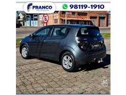CHEVROLET - SONIC - 2013/2013 - Cinza - Sob Consulta