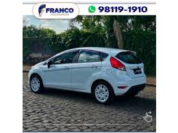 FORD - FIESTA - 2013/2014 - Branca - Sob Consulta