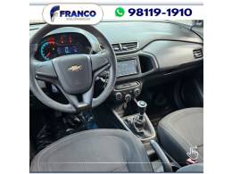 CHEVROLET - ONIX - 2013/2014 - Vermelha - Sob Consulta