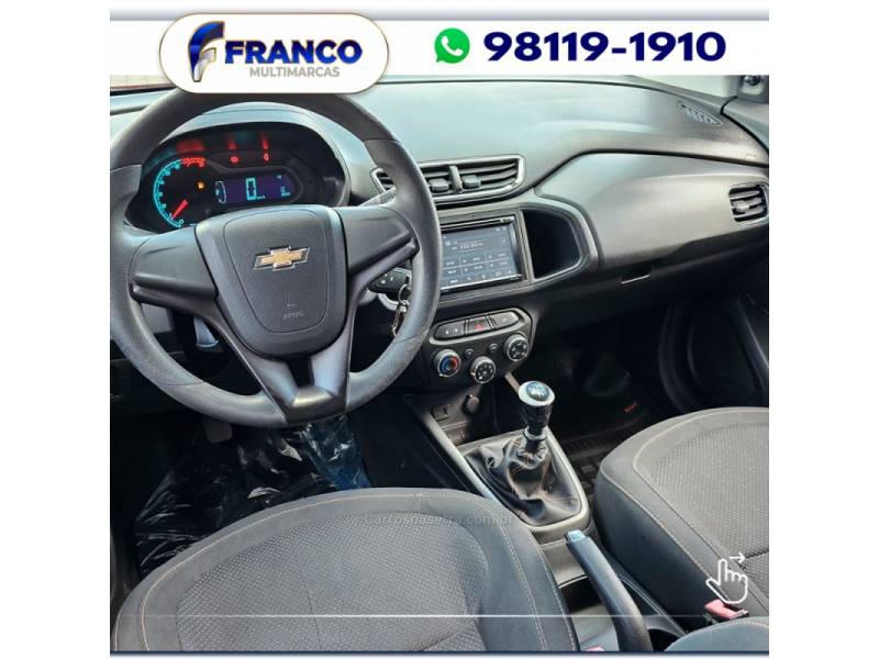 CHEVROLET - ONIX - 2013/2014 - Vermelha - Sob Consulta