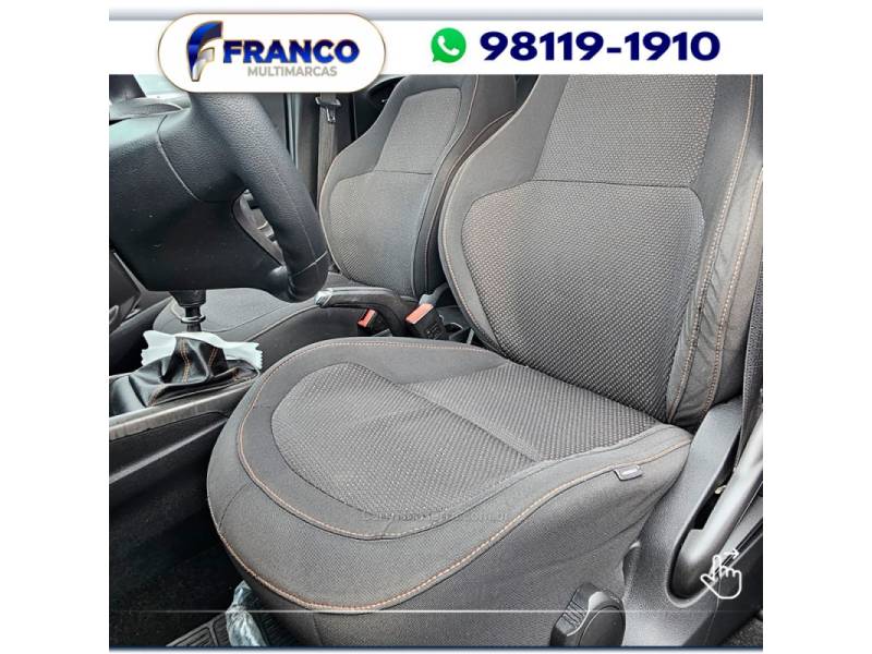 CHEVROLET - ONIX - 2014/2014 - Preta - Sob Consulta