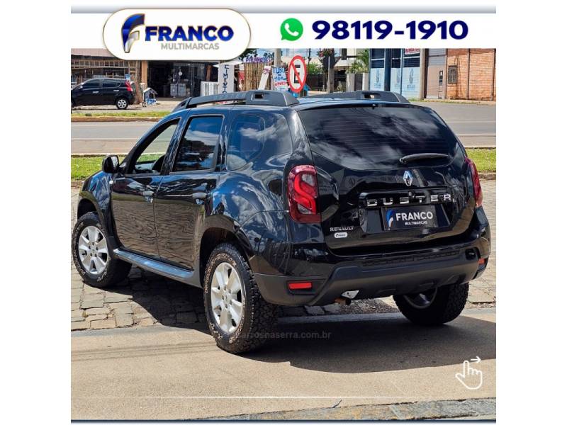 RENAULT - DUSTER - 2015/2016 - Preta - Sob Consulta