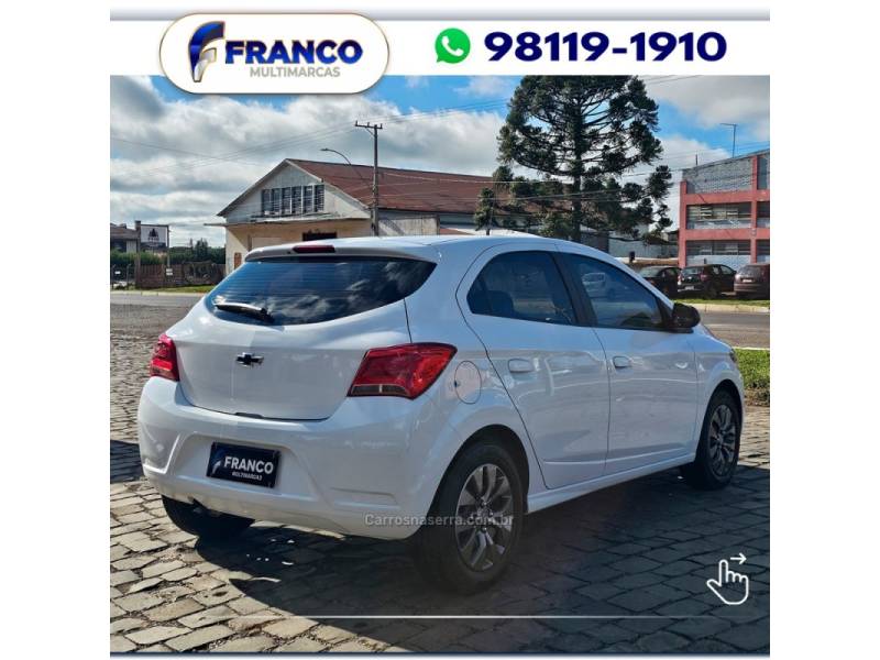 CHEVROLET - ONIX - 2020/2020 - Prata - Sob Consulta