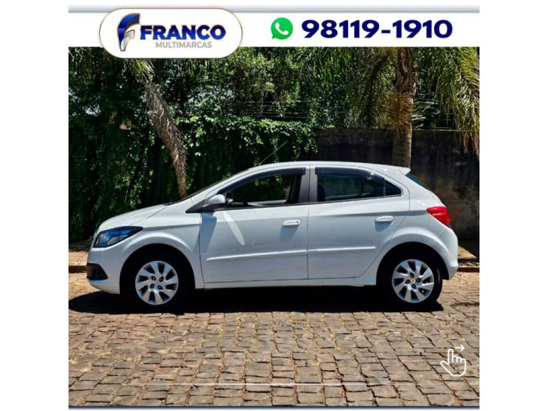 CHEVROLET - ONIX - 2016/2016 - Branca - Sob Consulta