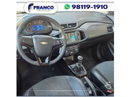 CHEVROLET - ONIX - 2017/2018 - Branca - Sob Consulta